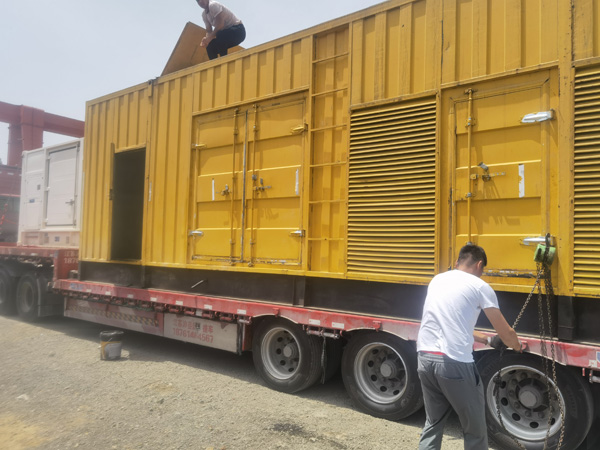 德阳汽油发电机对供油装置的要求