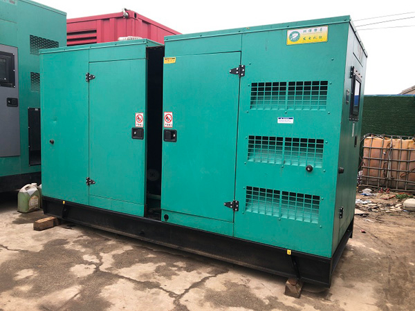 德阳怎样合理控制磷酸铁锂蓄电池的充放电倍率以延长其使用寿命？